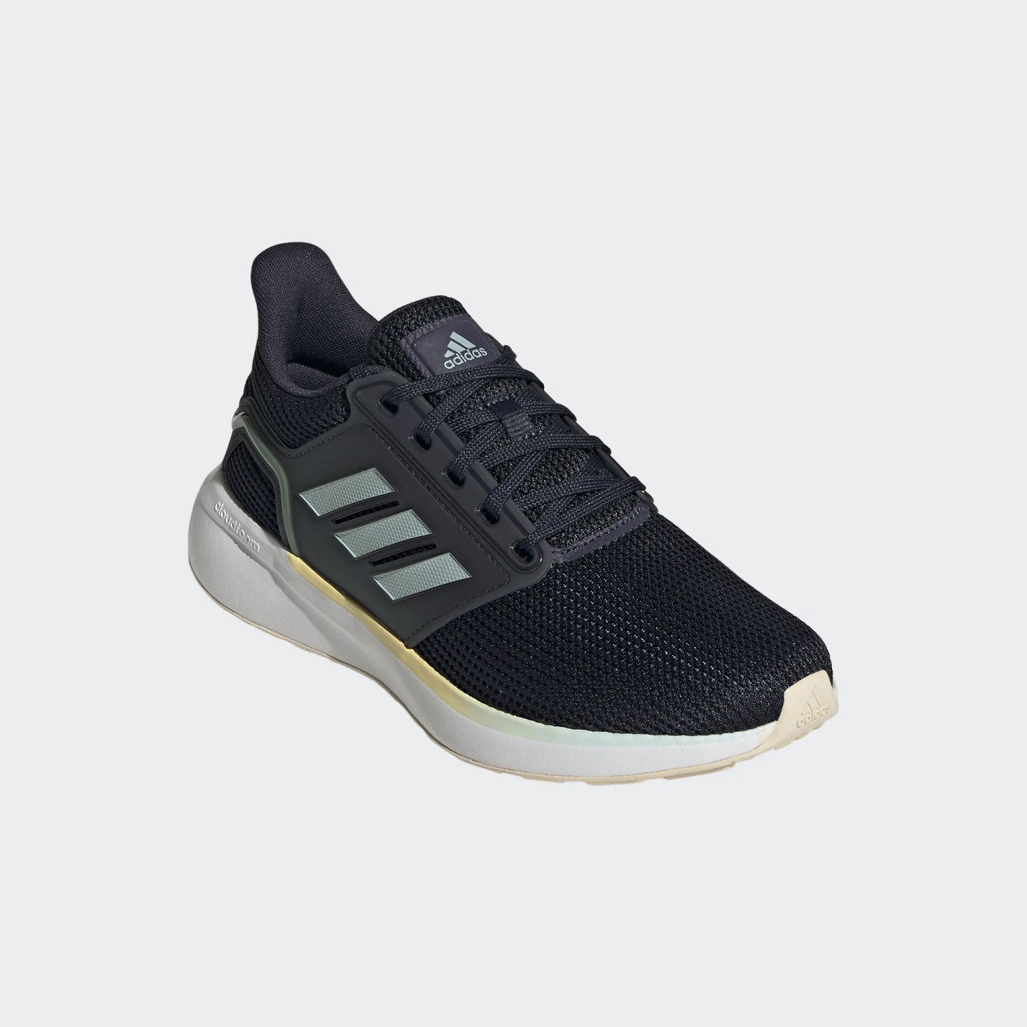 Dámské boty Adidas Eq19 Run W Velikost bot (EU): 40 / Barva: černá/bílá