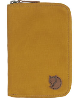 Peněženka Fjällräven Passport Wallet Barva: žlutá