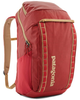 Batoh Patagonia Black Hole Pack 32L Barva: červená