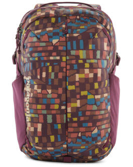 Batoh Patagonia Refugio Day Pack 26L Barva: fialová